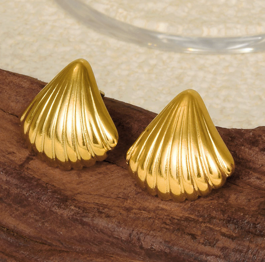 Georgie Shell Earring